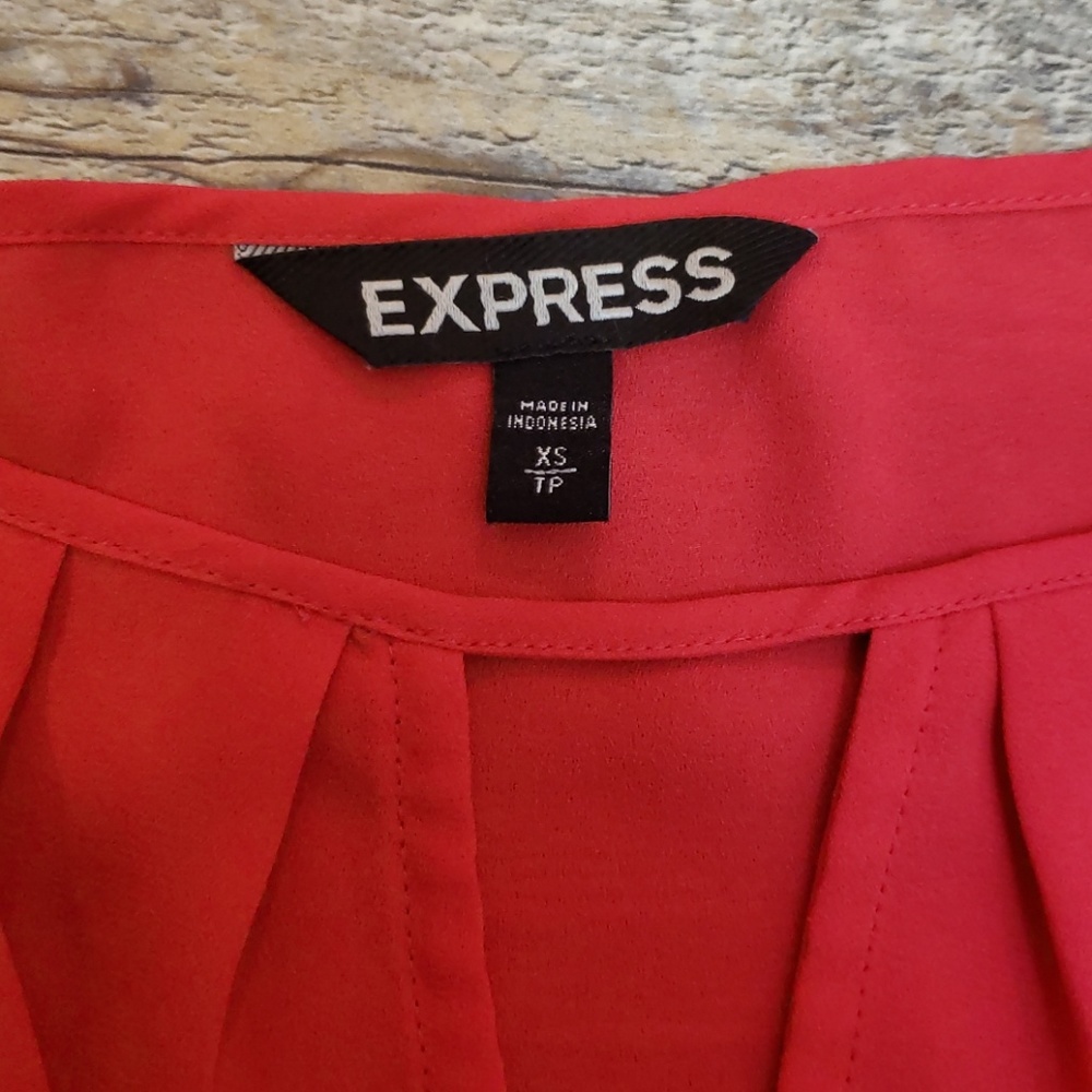 EXPRESS top - Picture 3 of 3